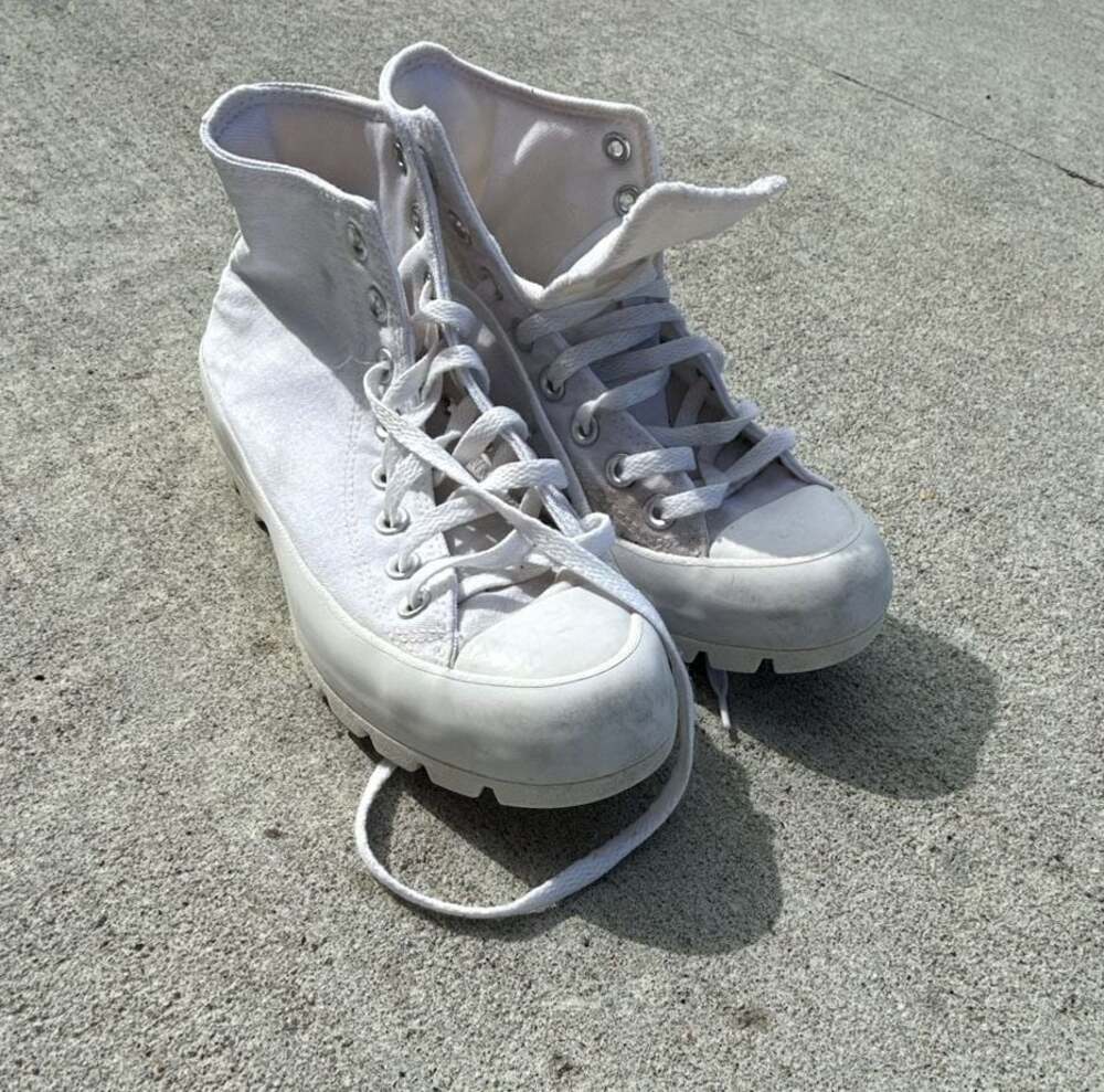 Converse Chuck Taylor All Star Lugged High Top White Sneakers Women's Size 8.5 - Picture 5 of 5